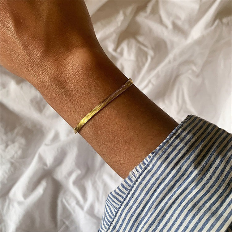 Vida Guld Herringbone Armband