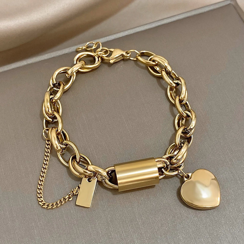 Hjärtevärmande Chunky Armband Guld