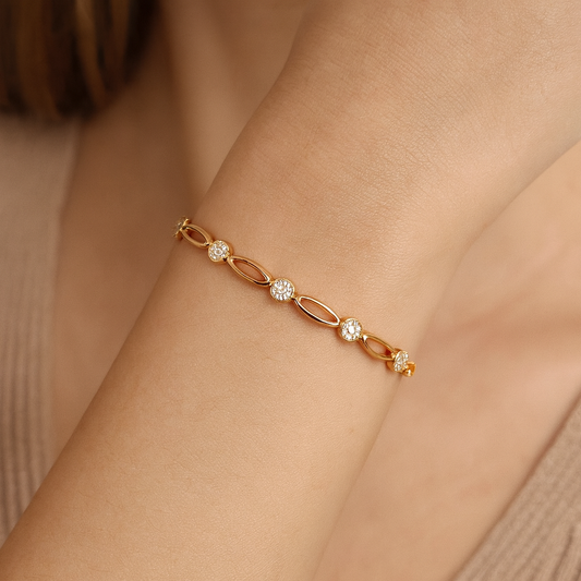 Elegant guld zirconia armband